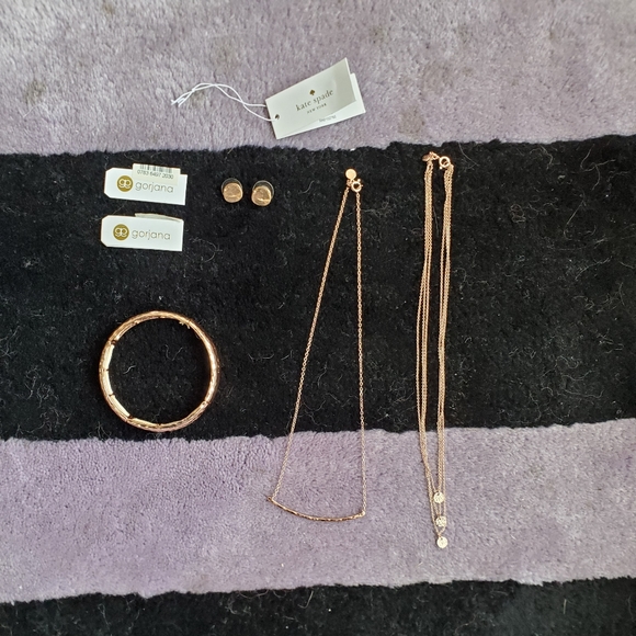 GORJANA Tanner Bar 18K Rose Gold Necklace NWT - Picture 3 of 3